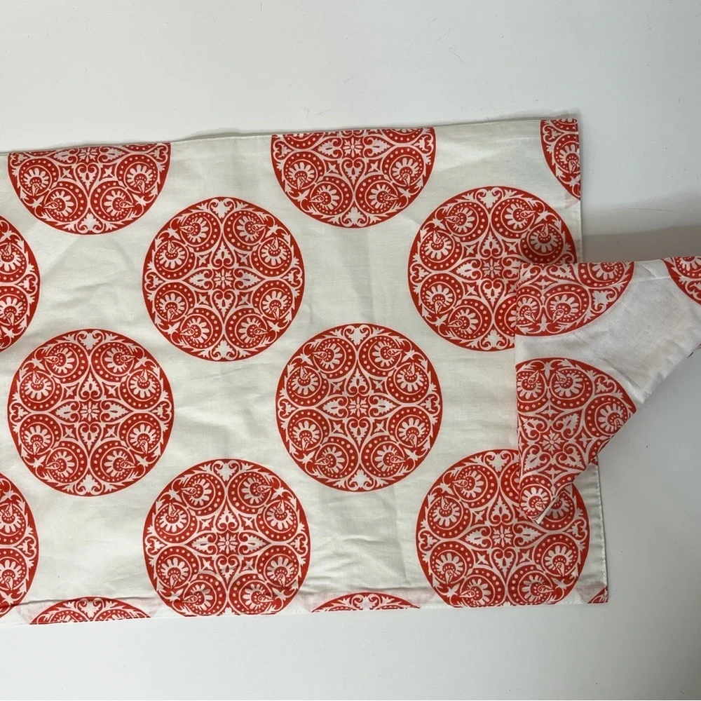 Pottery Barn Gretta Coral/White Set of 4 Placemats Set‎ of 5 Napkins